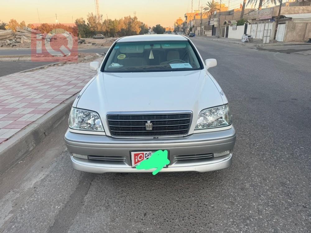 تويوتا كراون